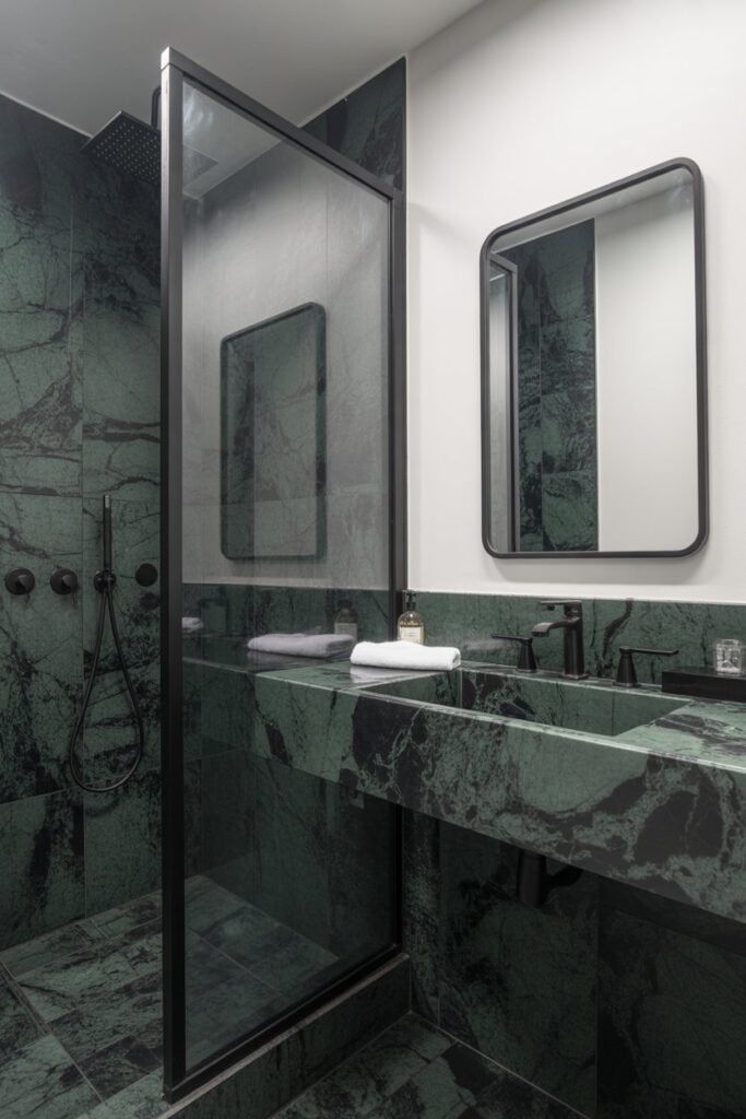 green and black marble bathroom dark gre h11bf0autakx5nxfxfkesg nlhwijngtl2sopzanfq 8g sd